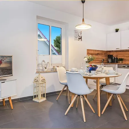 度假居 Waldsiedlung Moewenkoje 科斯旺德特