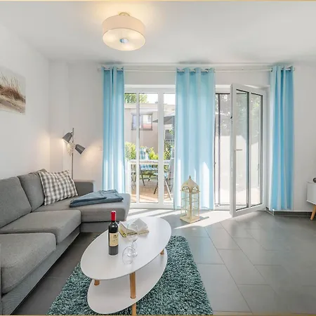 度假居 Waldsiedlung Moewenkoje